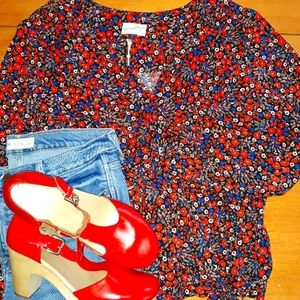 Universal Thread XXL faux-wrap floral blouse NWT